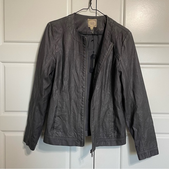 NWT Black Swan Faux Leather‎ Jacket Perforated Detail Zip Up Gray Size M - Picture 11 of 11